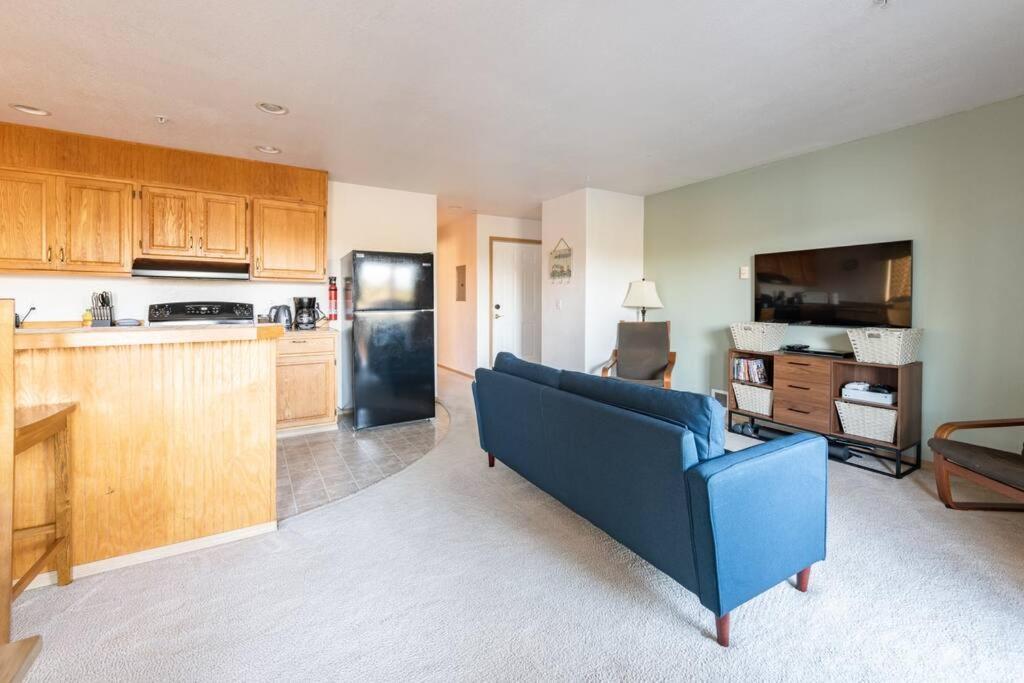 Cozy 2 Bedroom Condo Walking Distance From The Beach Ocean Shores Extérieur photo