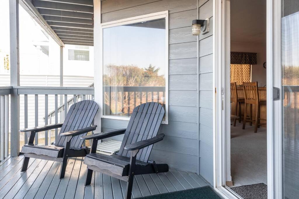 Cozy 2 Bedroom Condo Walking Distance From The Beach Ocean Shores Extérieur photo