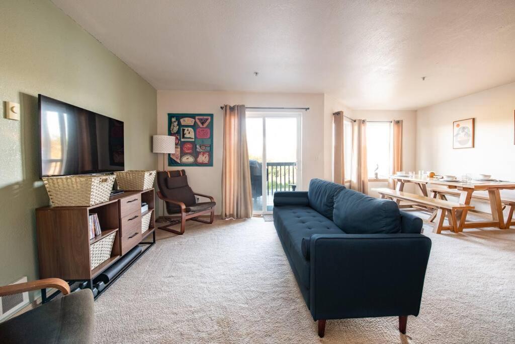 Cozy 2 Bedroom Condo Walking Distance From The Beach Ocean Shores Extérieur photo